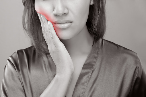 Reasons for One-Sided Jaw Pain